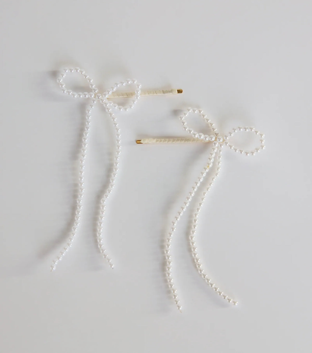 Captivating In Two Pack Faux Pearl Hair Bow Bobby Pins