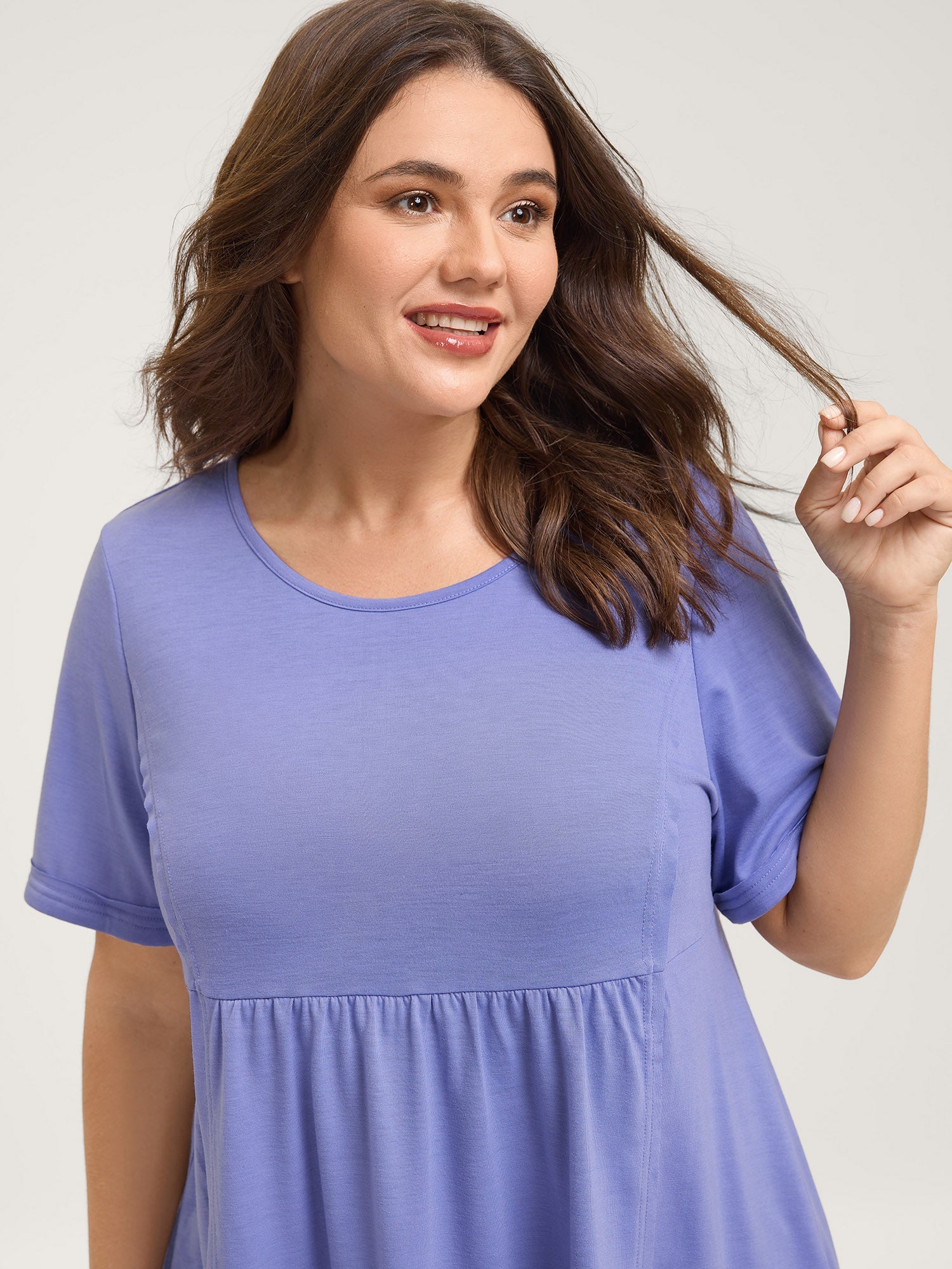 Slim Cut Plain Knit Round Neck Top