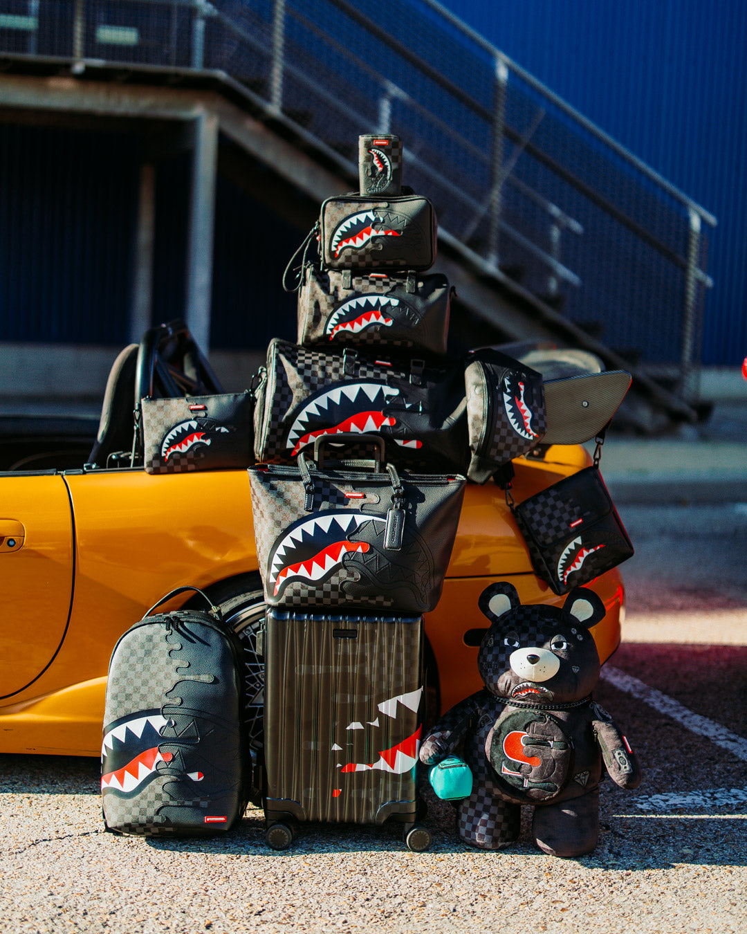SPEED SHARK SIDE SWIPE SAVVY CROSSBODY